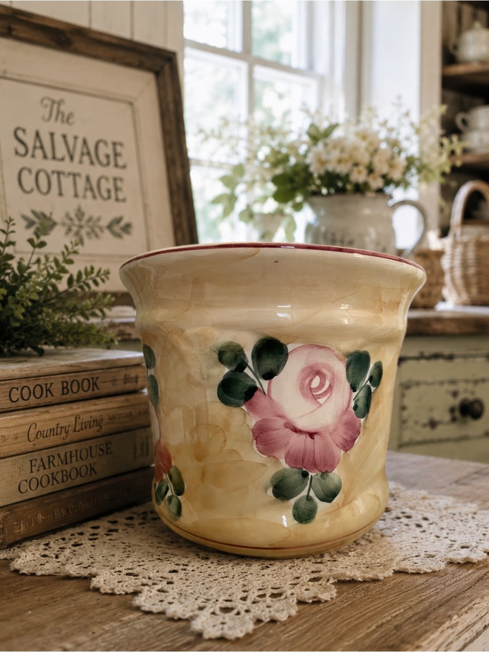 Andrea By Sadek Pink Rose Ceramic Vase with Cream Glaze